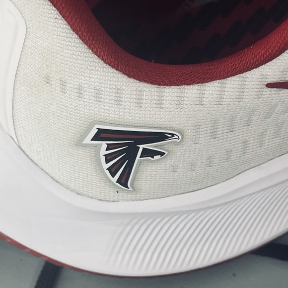 Nike Air Zoom Pegasus 37 "Atlanta Falcons" Men's Size 11 (CZ5447-100) - Picture 14 of 14